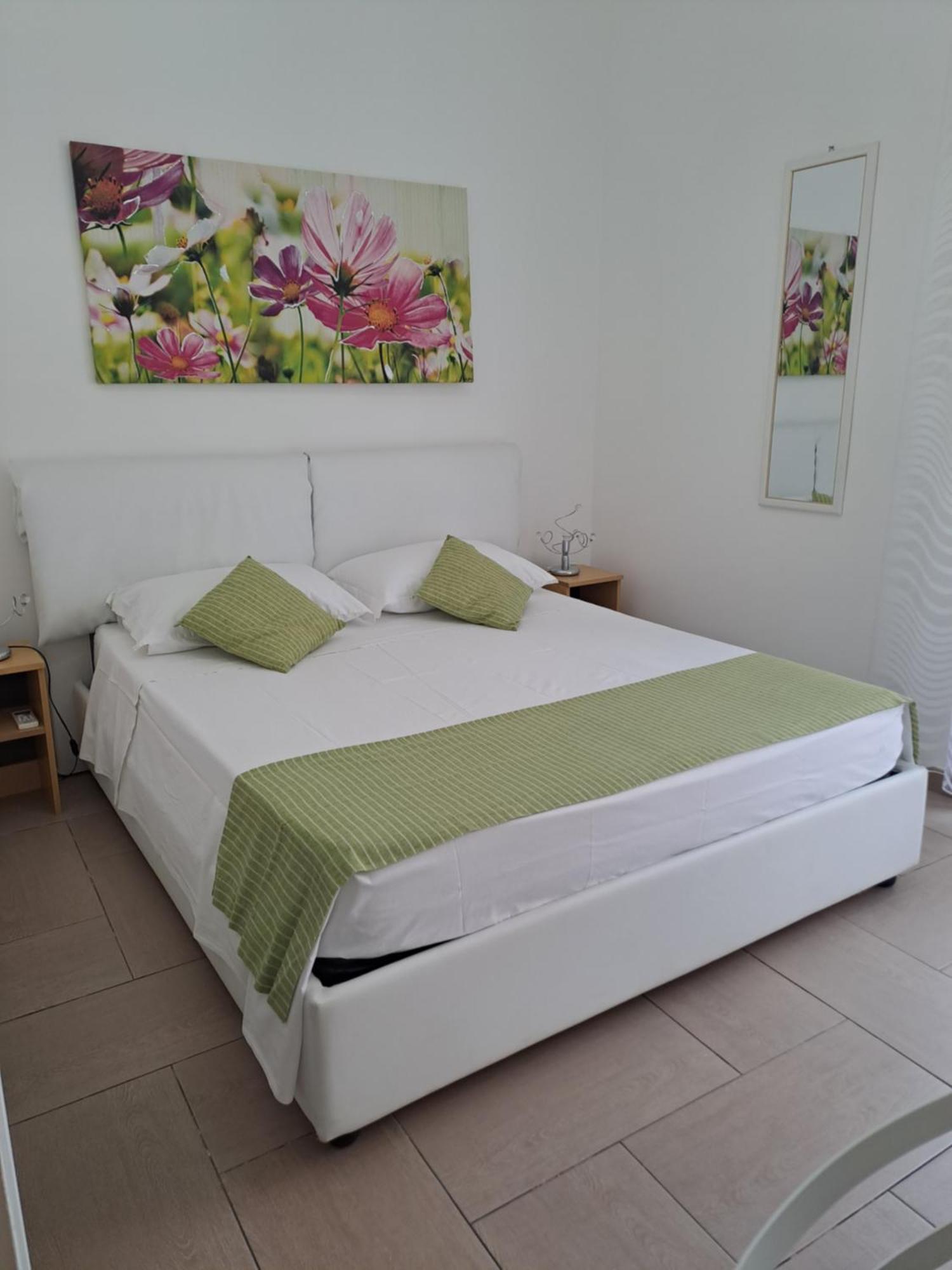 B&B Fior Di Mare Порто Чезарео Екстериор снимка